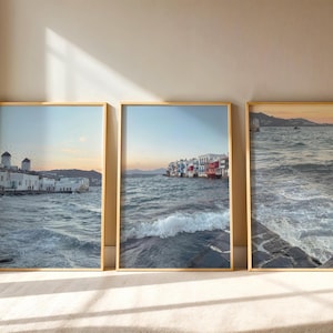 Juego de 3 impresiones de arte mural de Mykonos / Fotografía oceánica de islas griegas / Impresiones de viajes costeros / Decoración del mar Egeo / Impresión de descarga digital