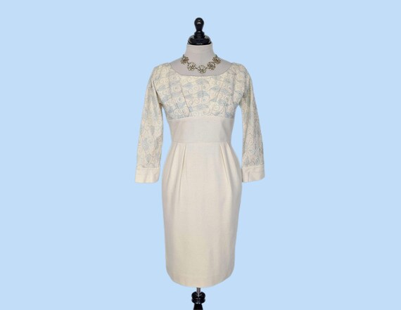 Vintage 1950s Elegant Embroidered Wiggle Dress, V… - image 5