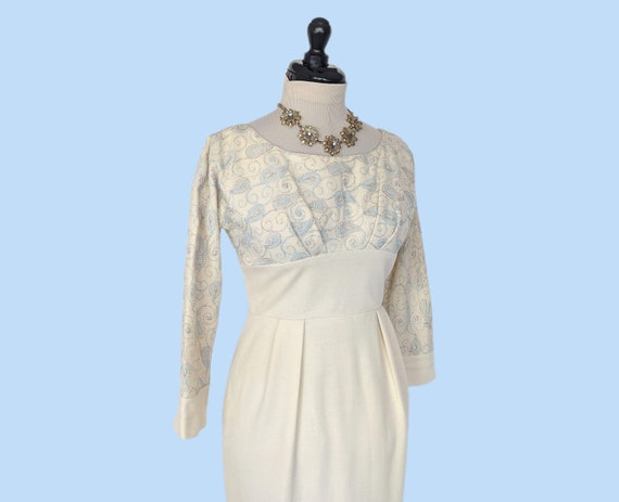 Vintage 1950s Elegant Embroidered Wiggle Dress, V… - image 7