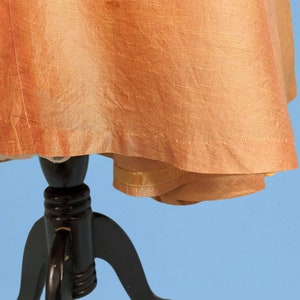 Vestido de fiesta naranja iridiscente vintage de los años 50, vestido de noche de seda Dupioni con falda completa vintage de los años 50, vestido de fiesta con cuello de lentejuelas imagen 8