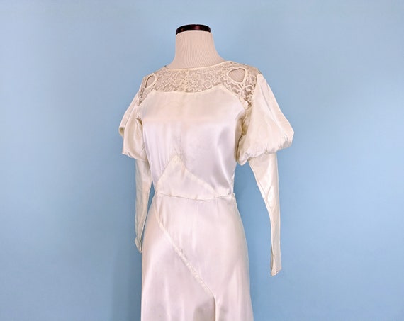 Vintage 1930s Ivory Silk Long Sleeve Wedding Gown… - image 6