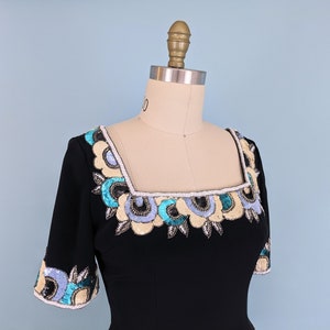 Vintage 90s Bob Mackie Beaded Cocktail Dress, Vintage 1990s Embellished Sequin Black and Ivory Evening Gown image 4