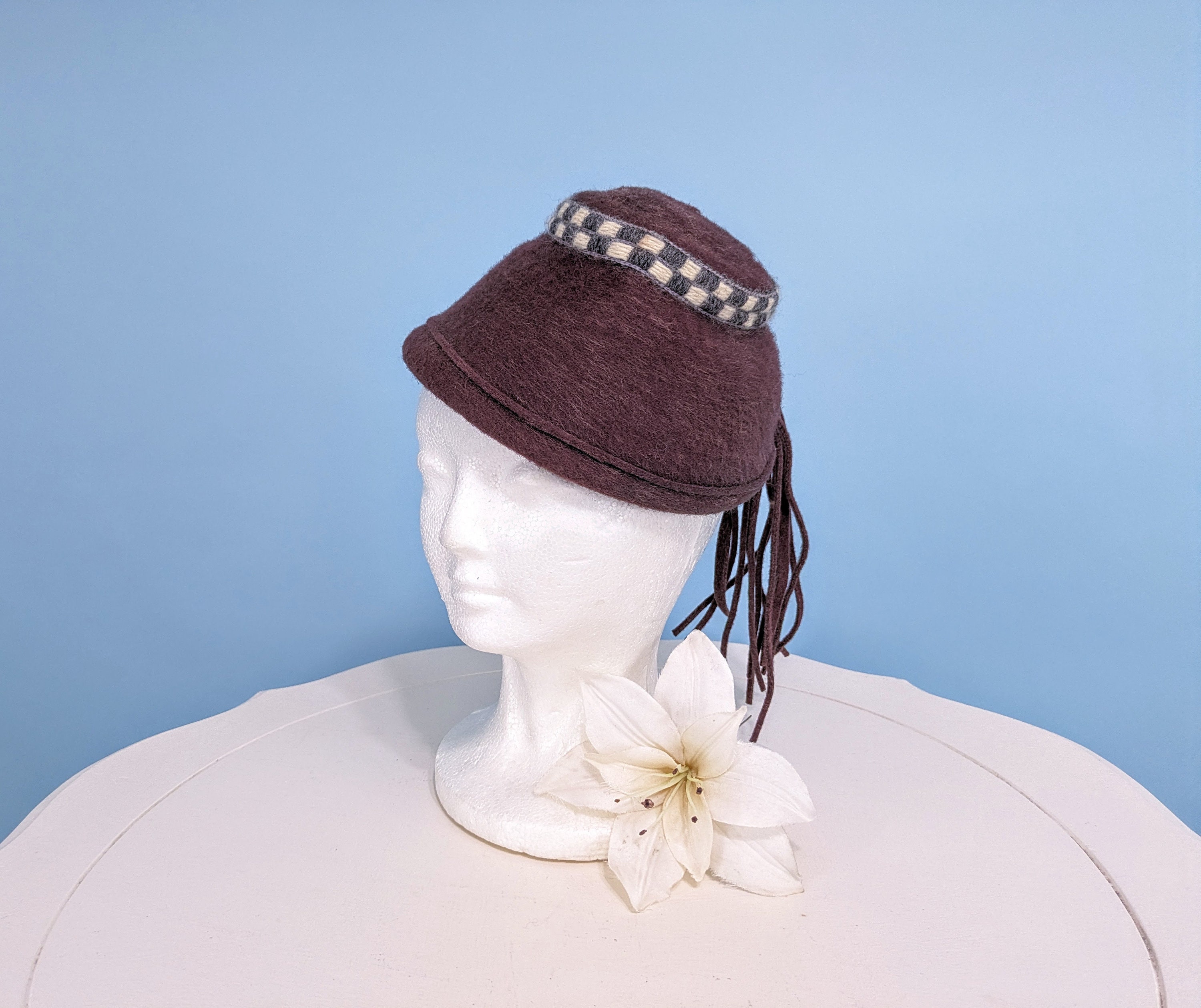 Vintage 1960s Brown Wool Peach Basket Hat, Chic Vintage 60s 