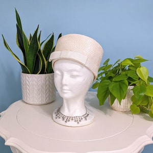 Vintage 1960s Cream Colored Woven Pillbox Hat, Vintage 60s Evening Cocktail Hat