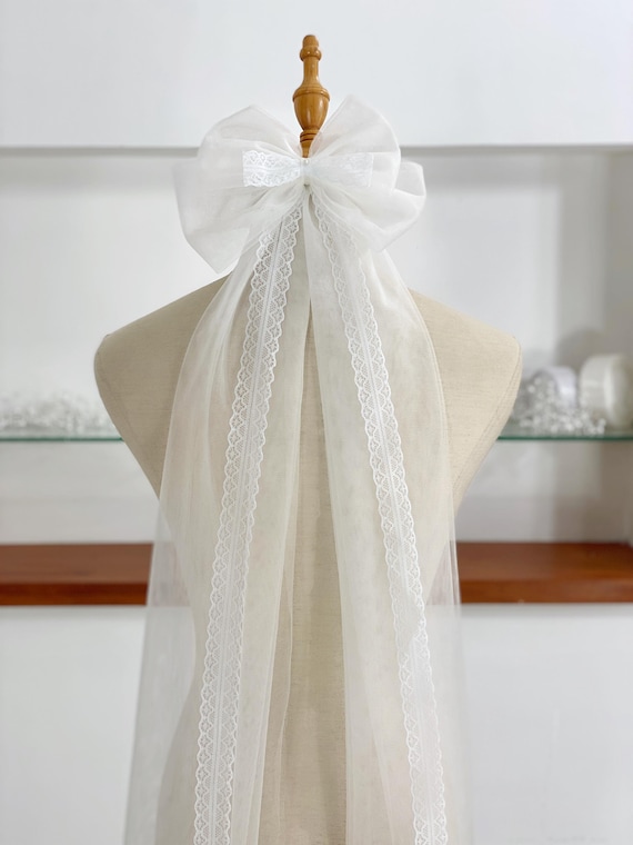 OV2. Ivory Tulle Bridal Bow Veil: Pearl Wedding Hair  display picture 2