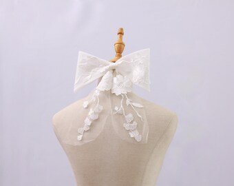 OV14. Ivory tulle bridal hair bow. Romantic short hair accessory for bride. Bachelorette party gift. Unique embroidered wedding bow.