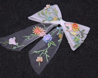 OV22.Pastel boho embroidered bridal hair bow.3D floral embroidered hair bow.Handmade bridal hair accessory.Bachelorette party hair bow