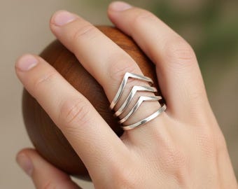 Small Ocean Wave Tide Peaceful Love Ring New 925 Sterling Silver Band Sizes 4-10 - CN182YLQLRM