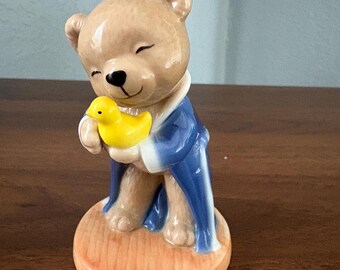Victor 2001 Annual Teddybear figurine, Bing & Grondahl