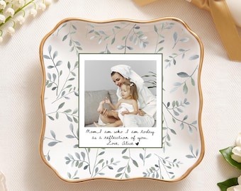 Personalized Mom Photo Jewelry Dish,Custom Ceramic Trinket Tray, Birthday Ring Dish, Gift from Daughter, Christmas Keepsake