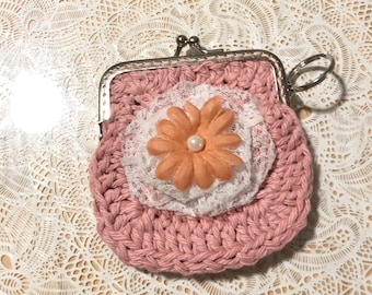 Coin Purse Pink Crocheted Kiss Closure Coin Purse Gift for Mom Gift For Her Gift Card Holder Gift Holder Purse