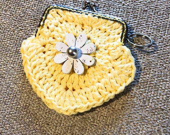 Coin Purse Yellow Crocheted Kiss Closure Coin Purse Gift for Mom Gift For Her Gift Card Holder Gift Holder Purse