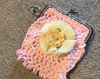 Coin Purse Pink Crocheted Kiss Closure Coin Purse Gift for Mom Gift For Her Gift Card Holder Gift Holder Purse