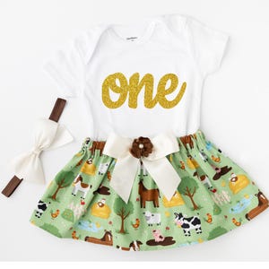 Farm 1st Birthday Outfit – Farm Cake Smash Dress – Personalized Baby Girl Farm Birthday Outfit – Country Farm Birthday Tutu - Farm Birthday