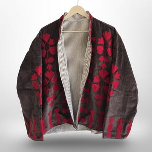 Velvet Reversible Jacket, Red Floral Embroidery Boho Winter Coat, Handmade Short Kimono, Velvet Puffer Jacket Women, Indian Ethnic Wear Gift