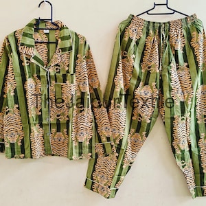 Lightweight Cotton Pajama Set – Women’s Summer Sleepwear – Cozy PJ Set with Elastic Waist – Cute Loungewear for Home & Travel