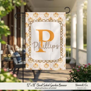 Personalisierte Herbst Garten Flagge, individuelle Familienname Flagge, Kürbis Dekor, Herbst Hof Kunst, Housewarming Geschenk