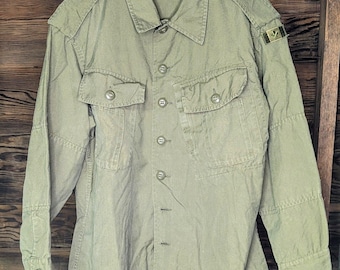 1980s Canadian Army Fatigue Shirt - Authentic Vintage Military Surplus