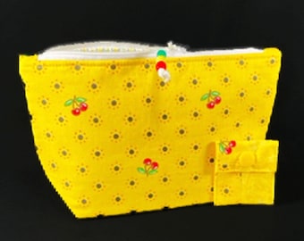 Knitting Project Bag - "Mary Engelbreit Cherries Zippered Notions Bag;  PERFECT for a Swap Package! (V) *with zipper pull