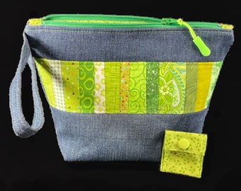 Knitting Project Bag - NEW!  "Mr. Green Jeans 4" Zippered Notions Wedge Bag;  PERFECT for a Swap Package! (V)