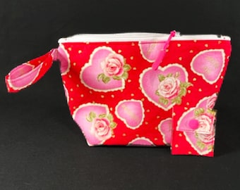 Knitting Project Bag - "Love Birds Band" Zippered Notions Bag;  PERFECT for a Swap Package! (V) *with zipper pull