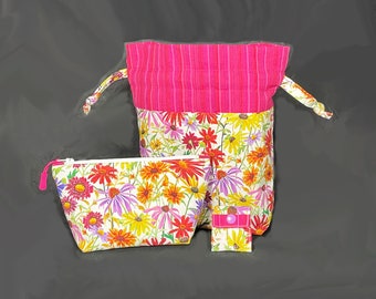 Knitting Project Bag - New! "Summer Flowers" 2 Piece Knitting Bag Project Set (V)