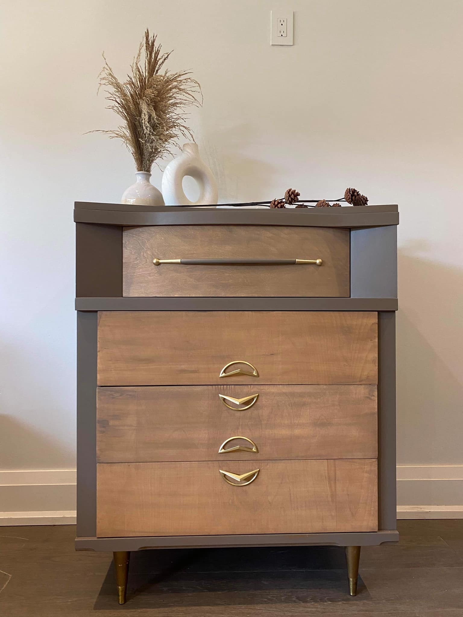 WOODWICK Fusion Mineral Paint, Allinone Eco Friendly Furniture Paint