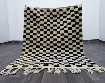 手織りモロッコラグ、白黒チェック柄カーペット、カスタムサイズ