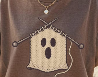 Dzianinowa koszula z motywem ducha | Komfortowa koszulka na Halloween do robienia na drutach dla majsterkowiczów, przytulny top z włóczki z motywem ducha na jesienne wieczory, luźny krój unisex