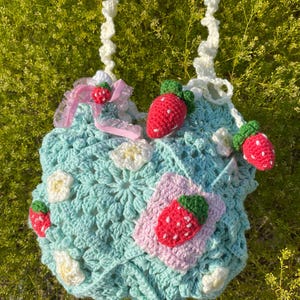 Strawberry Cottagecore Crochet Bag – Handmade Fairycore Purse with Strawberries and Flowers