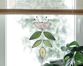 Stained glass Flower,Pink Flower Suncatcher,Glass plant,Cactus decor,Succulent decor,Mother 39 s day gift,Garden gift,Spring decor,Art mobile