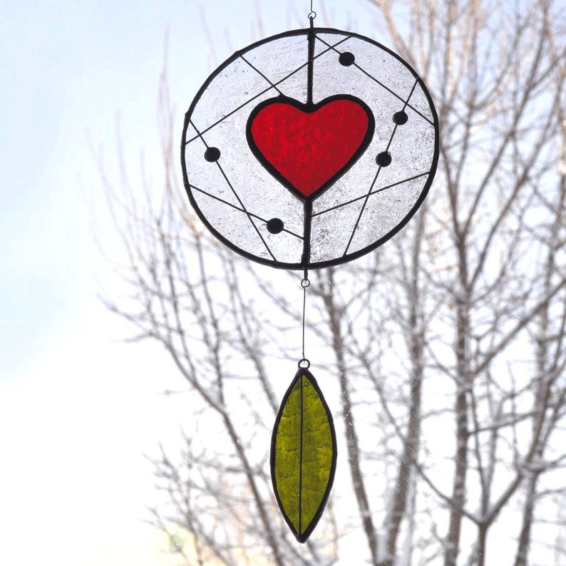 Vitrail Coeur et Constellations, Attrape soleil, Cadeau Fêtes des Mères, Cadeau Saint-Valentin, Mobile de verre image 3