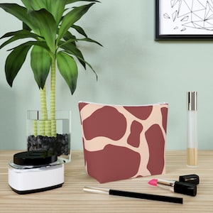 Giraffe Print Cotton Cosmetic Bag: Travel Makeup Pouch