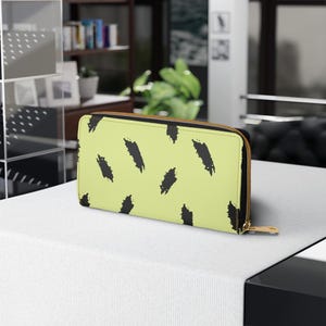 Vibrant PU Leather Zipper Wallet: Gold Stitching, Fashion Clutch