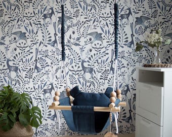 Mural de papel pintado de animales en tinta: arte mural de vida silvestre monocromático para sala de estar, cuarto infantil o estudio.