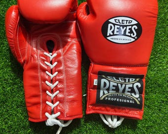 Cleto Reyes Lace Up Red Pro Training Boxing Gloves