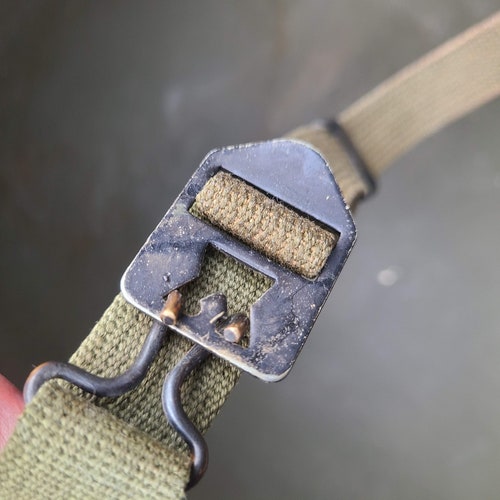WWII US shops M1 Helmet - Swivel Bale