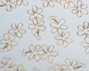 Floral Daisy Dangle Earrings / Double Flower Earrings