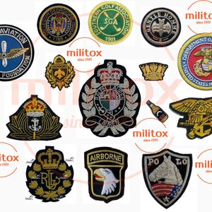 Pode incluir: Uma coleção de patches bordados com vários designs. Os patches incluem logotipos militares, de golfe e Ralph Lauren. Os patches são de várias formas e cores, com texto como "Army Aviation" e "Airborne". O texto "militox since 1999" também é visível.