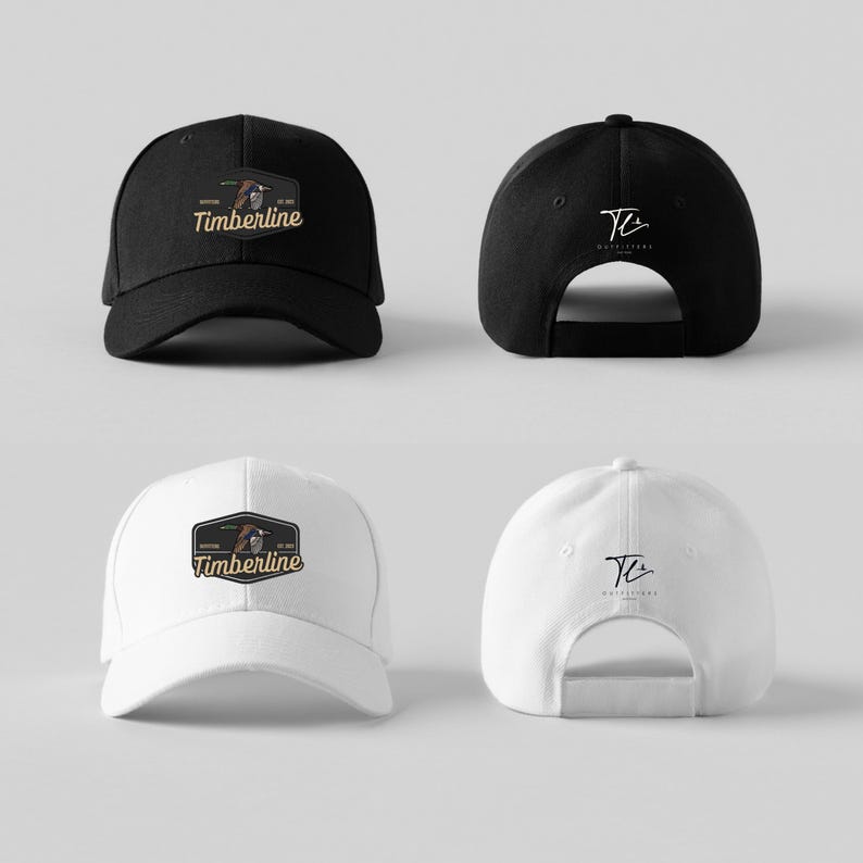 Puede incluir: Se muestran cuatro gorras de b&eacute;isbol, dos negras y dos blancas. La parte delantera de cada gorra presenta un logotipo con la palabra "Timberline" y un gr&aacute;fico. La parte trasera de cada gorra tiene las iniciales "TC Outfitters" en una fuente estilizada.