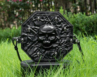 Gothic Skull Crossbody Bags,handbag,Skulls Skull Decorations,Elegant Goth,Alt Fashion,Black  Leather,Dark Witchy Style,Timeless Classic