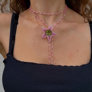 pink & green flower necklace