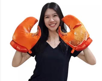 Unique Oven Mitt Kitchen Glove Crab Claws Content Creator Cooking Seafood Restaurant