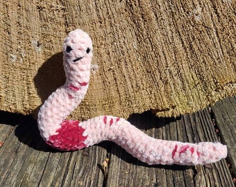 Earthworm, worm, velvet worm, crochet, stuffed worm, fishing worm