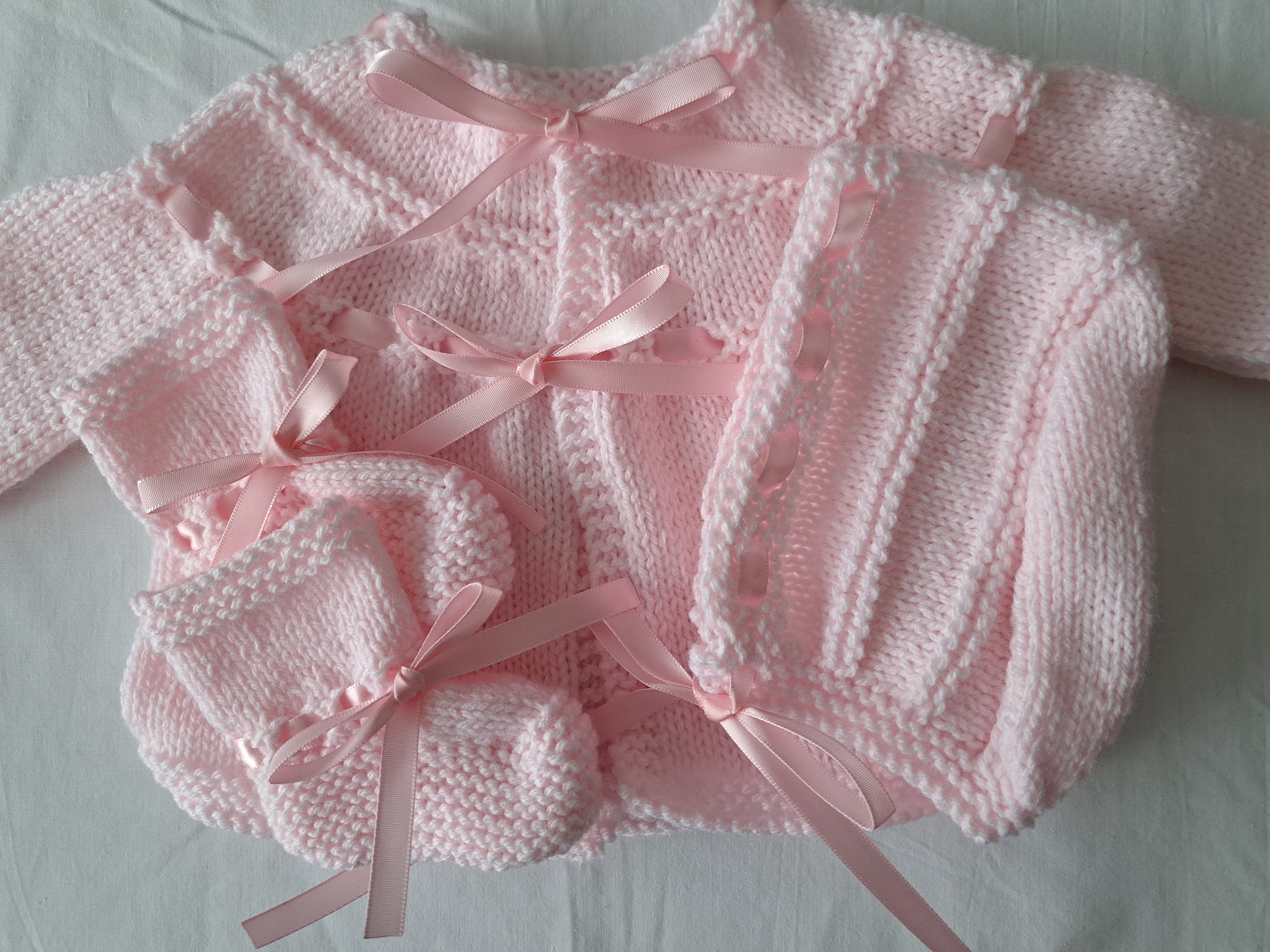 Printed Wrapover Layette Set-Cream/Pink