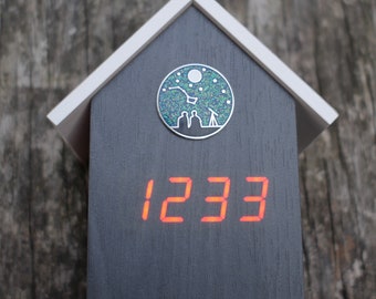 Hausclock, "Night Sky", Digital alarm clock, digital clock, cuckoo clock