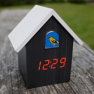 Hausclock, &quot;Bird House&quot;,  Digital alarm clock, digital clock, cuckoo clock