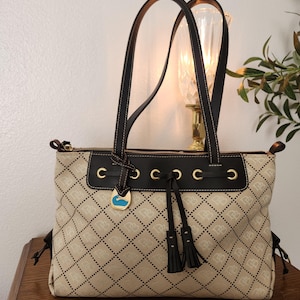 DOONEY&BOURKE レザーバッグ 未使用】 ドゥーニー&バークショルダー