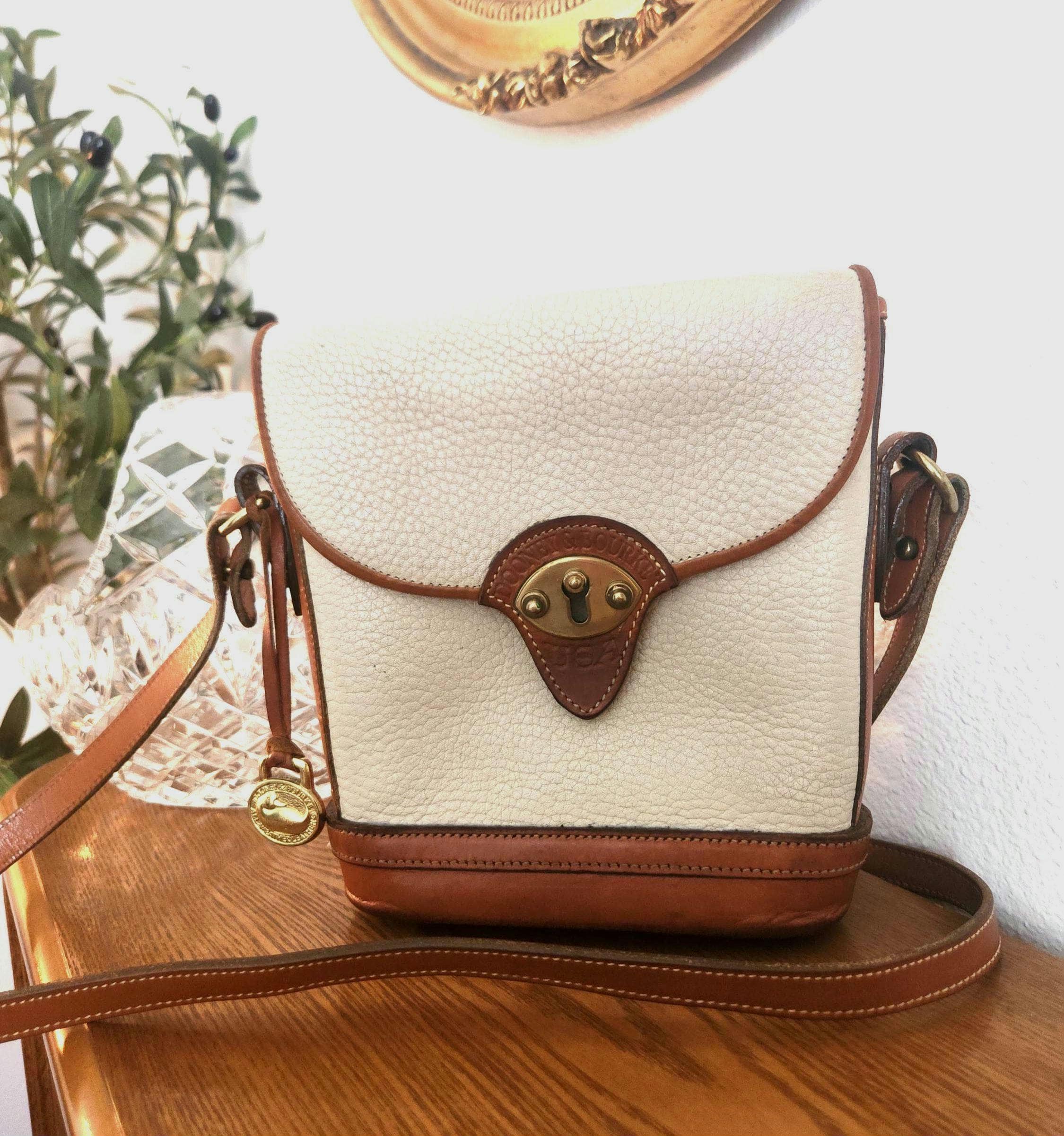 Dooney bourke bag - Etsy 日本