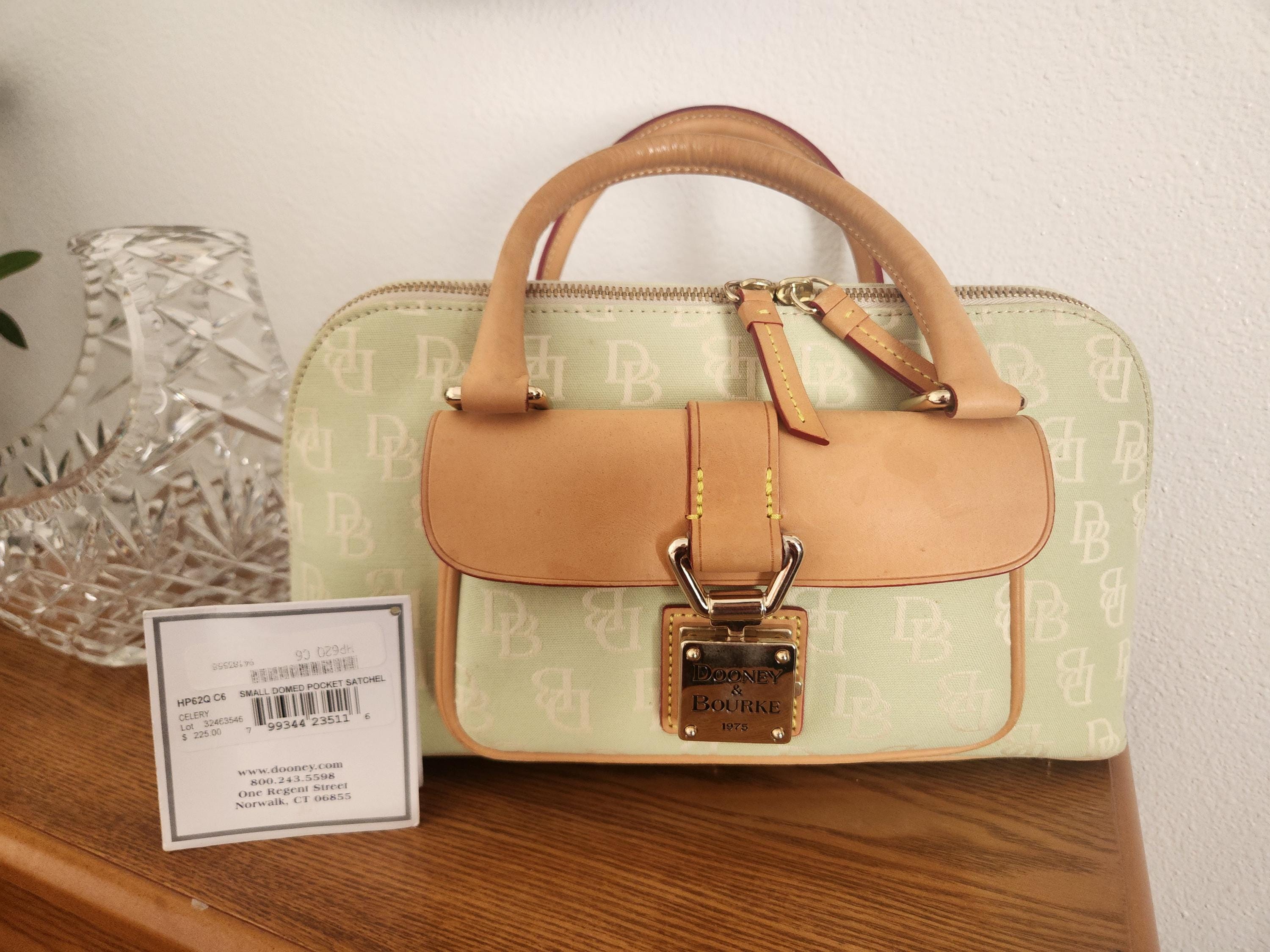 Dooney bourke bag - Etsy 日本